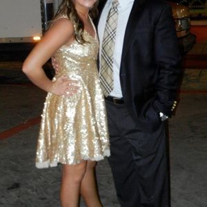 LuLus gold sequin dress